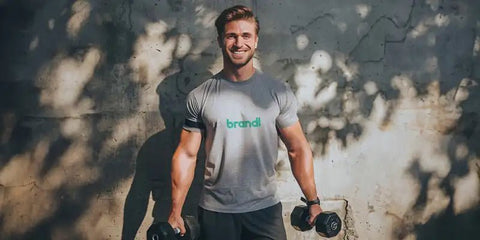 Muskelaufbau mit Supplements, für mehr Kraft und Ausdauer beim Fitnesstraining