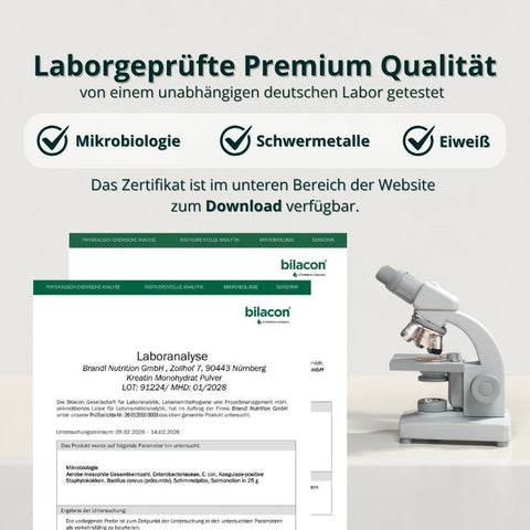 Weißer labor-mikroskop mit metallischen komponenten und grünem logo auf der basis im power bundle set