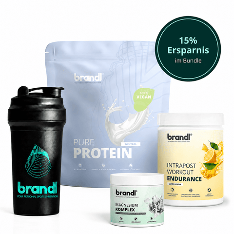Schwarze shakerflasche mit teal logo und brandl branding aus dem volleyball bundle vegan für sport und fitness